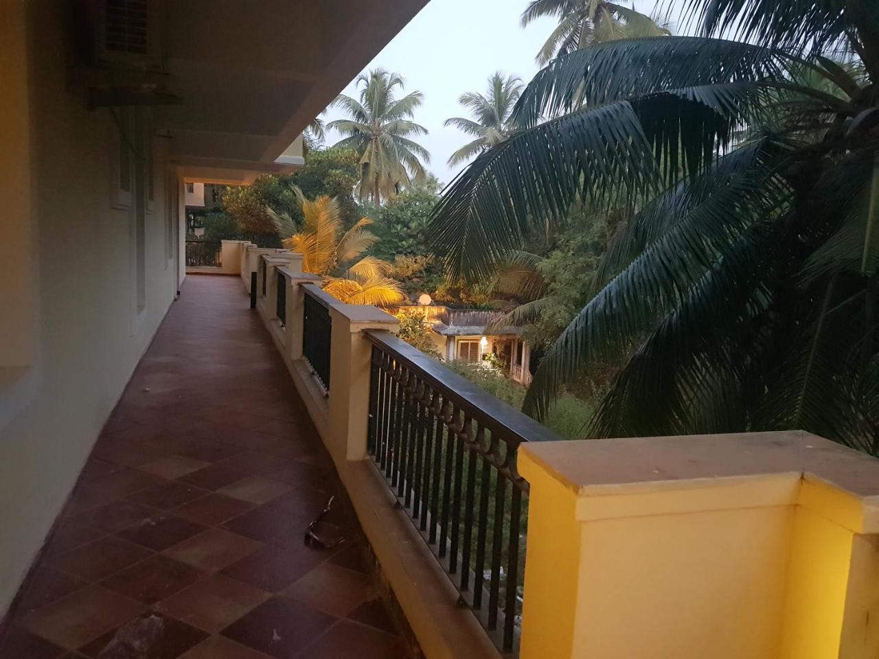 Areia De Goa, Comfort Stay Apartment Near Baga Beach ภายนอก รูปภาพ